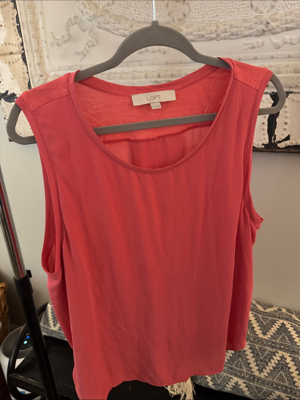 LOFT Coral-Red Sleeveless Scoop Neck Tank